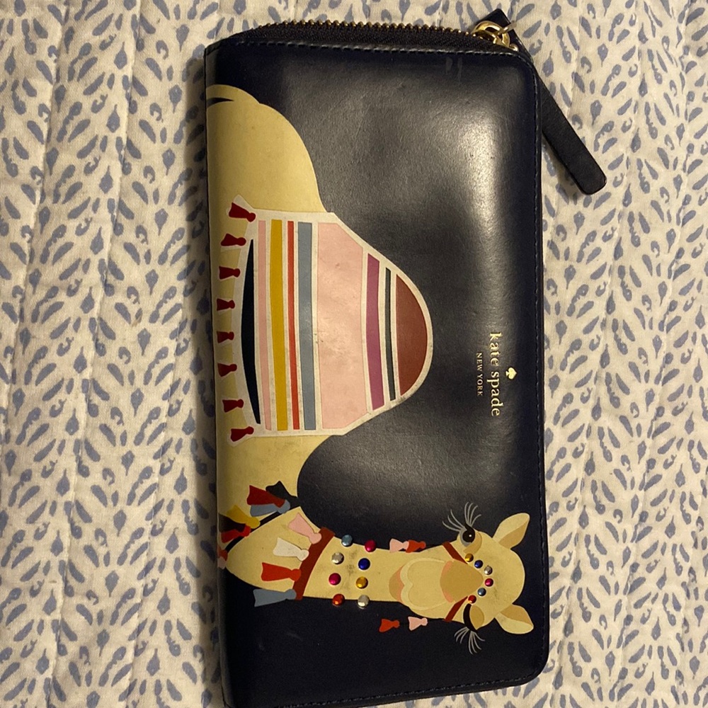 Adorable Kate Spade wallet